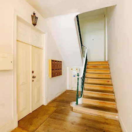 Balcony & Dream View 3br Historic District By Rent4rest Apartamento
