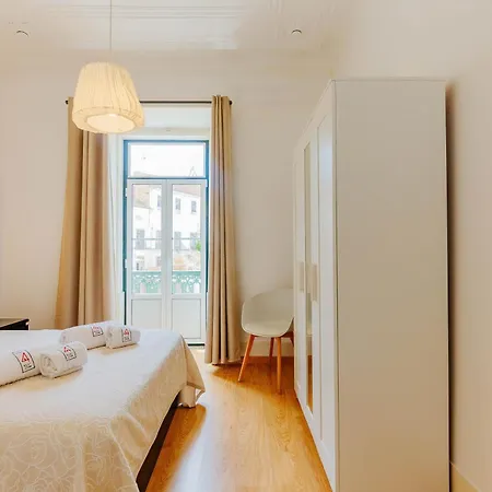 Balcony & Dream View 3br Historic District By Rent4rest Apartamento Lisboa