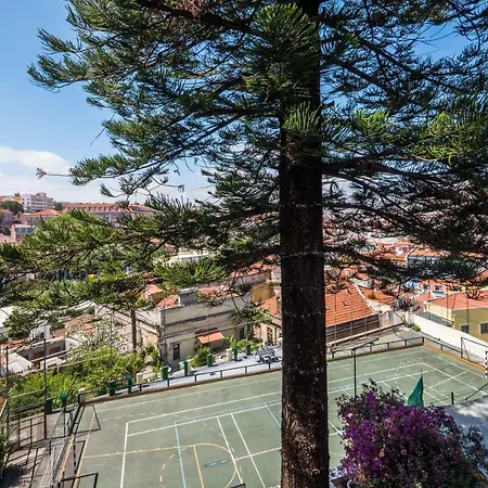 Balcony & Dream View 3br Historic District By Rent4rest *
