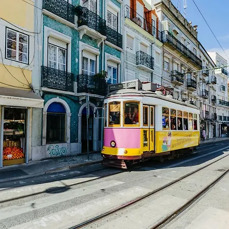 Apartamento Balcony & Dream View 3br Historic District By Rent4rest Lisboa